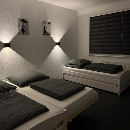 Smarte In Schwerin-gartenstadt * Шверін